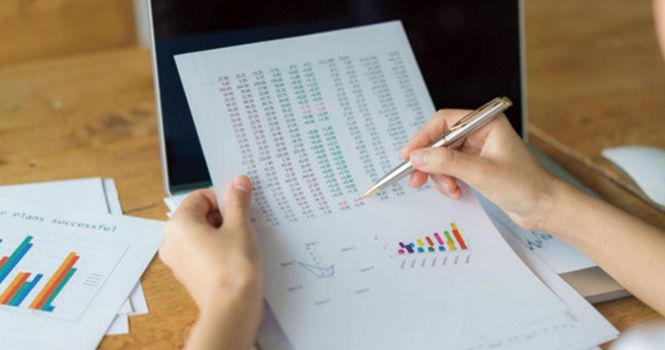 Checking the best electricity tariff